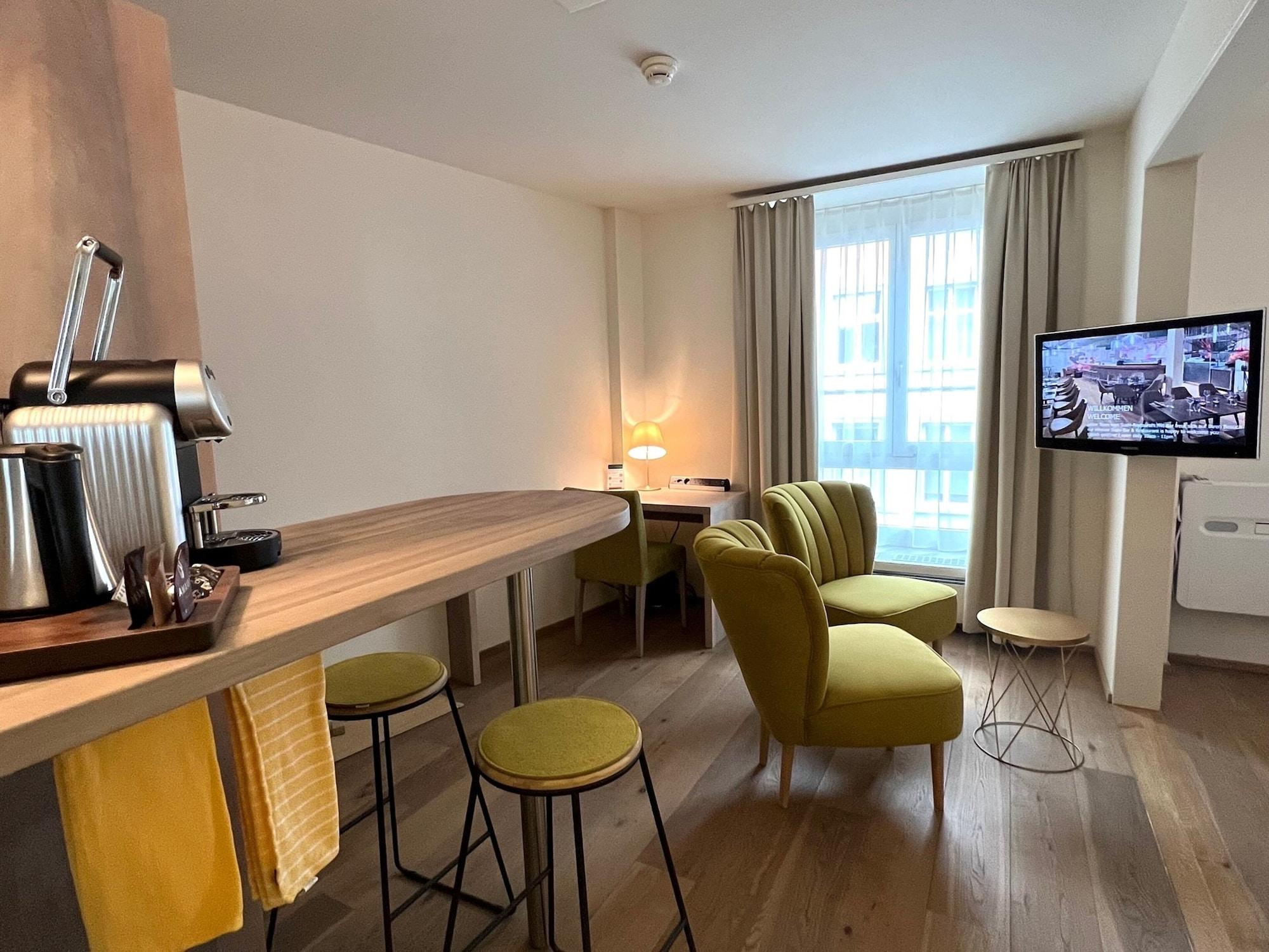 Platzhirsch Zuerich - Downtown Boutique Hotel & Sushi Lounge Exteriör bild