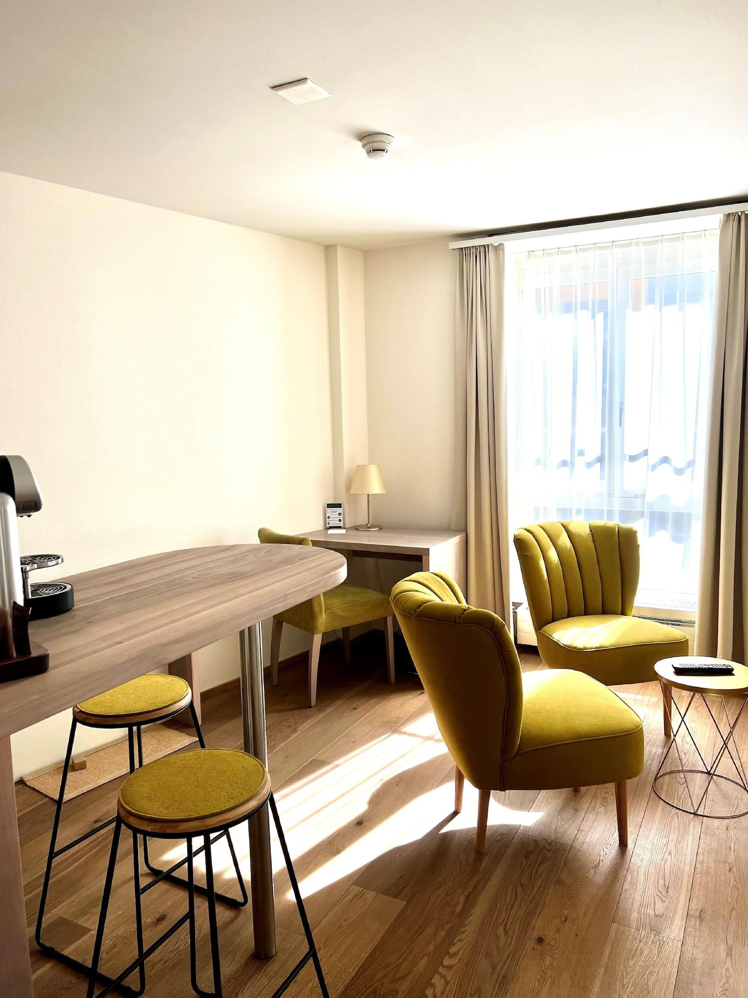 Platzhirsch Zuerich - Downtown Boutique Hotel & Sushi Lounge Exteriör bild