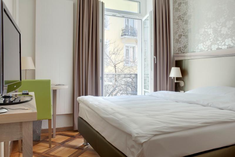 Platzhirsch Zuerich - Downtown Boutique Hotel & Sushi Lounge Exteriör bild